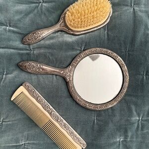 Vintage Ornate Silver-Plated Vanity Set – Brush, Hand Mirror & Comb 3-Piece Set